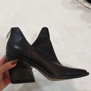 Steve Madden Black Heeled Boots